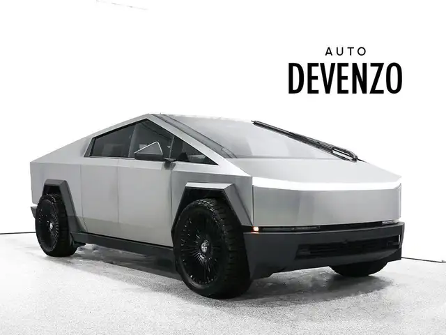 2025 Tesla Cybertruck