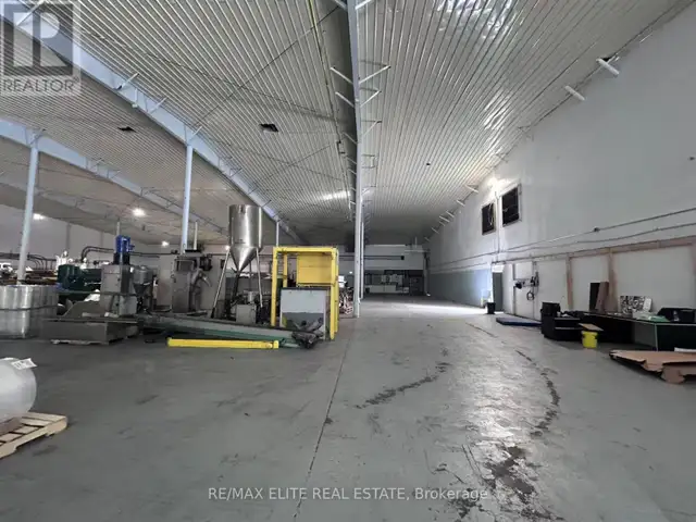 147 FIRST AVENUE W Norfolk (Simcoe), Ontario in Commercial & Office Space for Sale in Norfolk County - Image 6