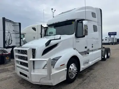 Super Clean Truck! Tilt/Tele, Cruise,Power Windows, Power Locks,Heated Power Mirrors,Bluetooth,Auto...