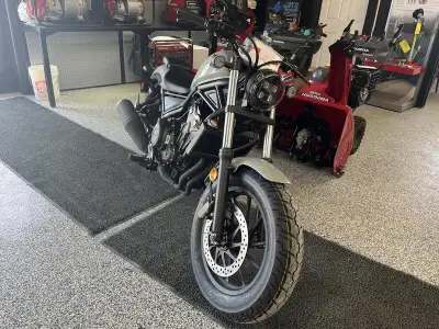 - 2026 Honda® Rebel 500 ABS Gray - Tuned for Cruising - Strong Low-end Torque - Smooth & Compact - C...