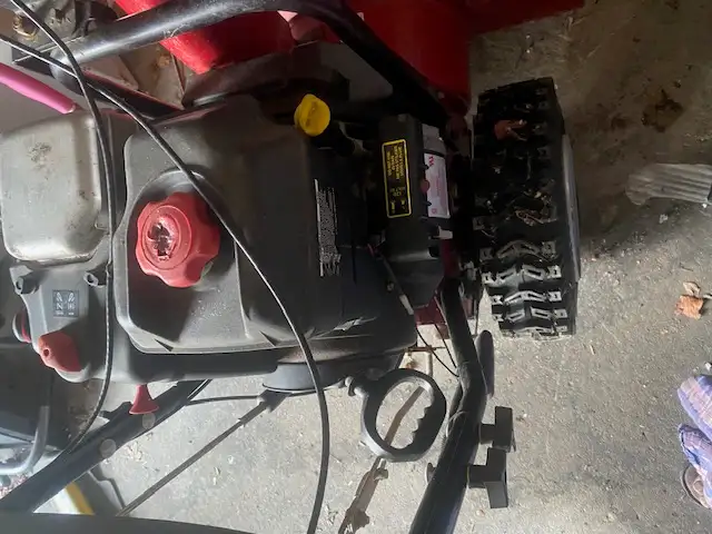 Craftsman 27"14.5 HP Snowblower in Snowblowers in Mississauga / Peel Region - Image 4