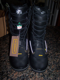 Toe Met Guard CSA Safety Work Boots Lacrosse (size 7W)