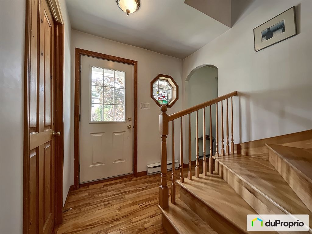 $565,000 - 2 Storey for sale in St-Romuald — photo 3