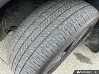 The advertised vehicle price is based on a promotional finance offer. Customers who purchase the veh... (image 9)