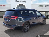 Experience the versatility and style of this 2023 Chrysler Pacifica Limited minivan. Boasting a luxu... (image 5)