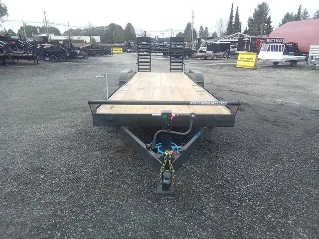 2026 Canada Trailers 24ft Equipment Trailer in Cargo & Utility Trailers in Calgary - Image 3