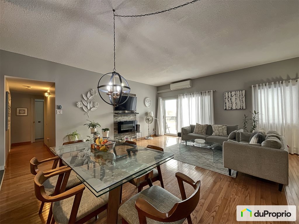$444,900 - Condominium in Mercier / Hochelaga / Maisonneuve — photo 1
