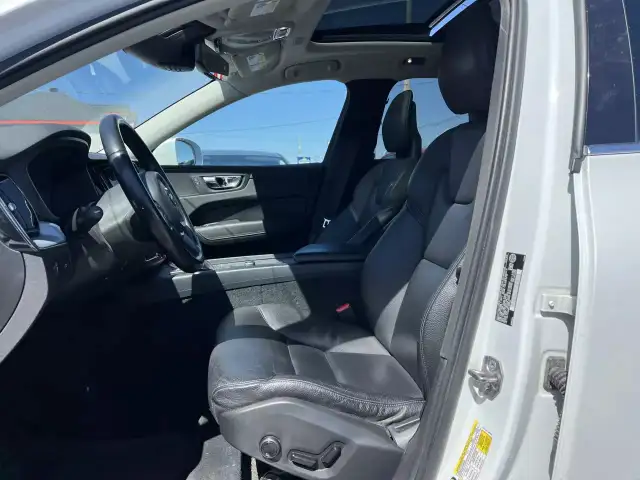 2018 VOLVO XC60 T5 Momentum in Cars & Trucks in Laval / North Shore - Image 18