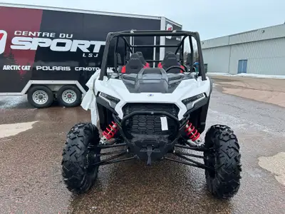 POLARIS RZR PRO XP 4 SPORT 2024 – 7 000 $ DE RABAIS LIQUIDATION – OFFRE LIMITÉE RZR Pro XP 4 Sport 2...