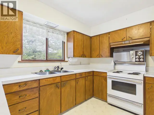 2038 WHITE ROAD Williams Lake, British Columbia in Houses for Sale in Williams Lake - Image 10