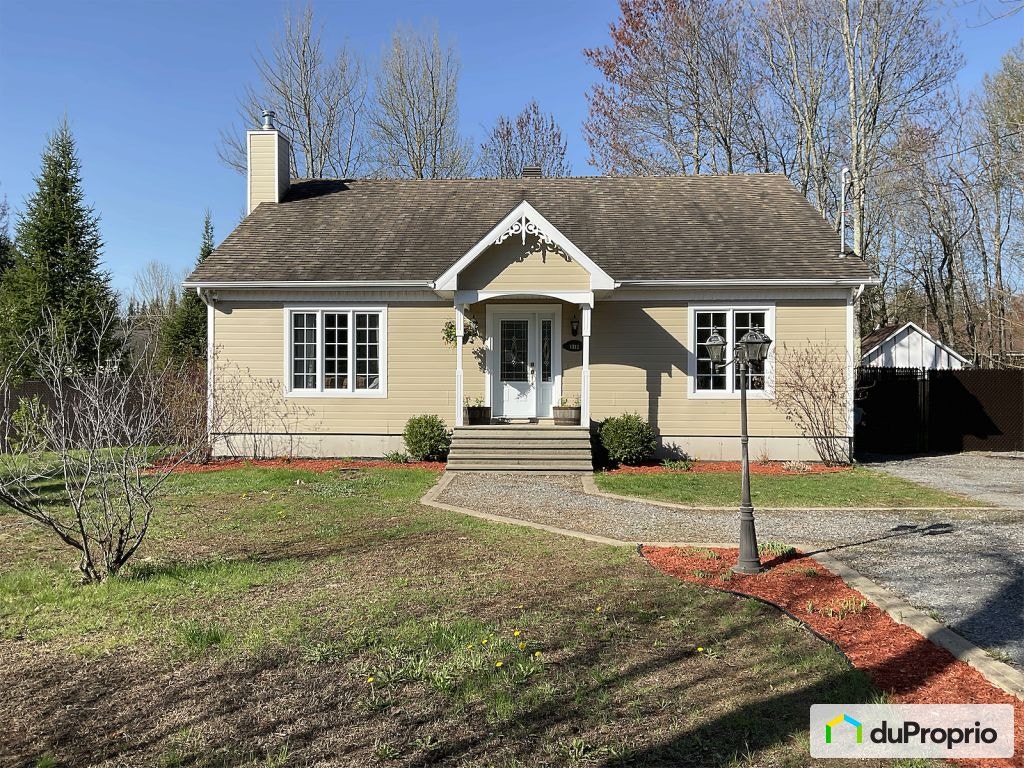 $525,000 - Bungalow for sale in Ste-Julienne — photo 1
