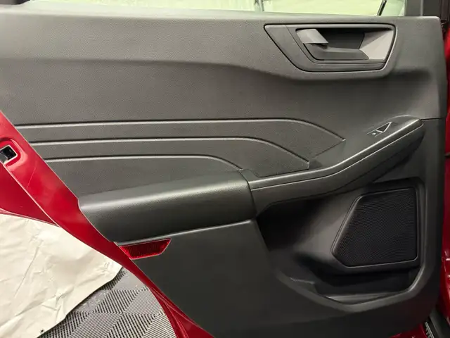 2025 Ford Escape ACTIVE | COLD WEATHER PACKAGE | TECH PACKAGE #1 in Cars & Trucks in Lloydminster - Image 33