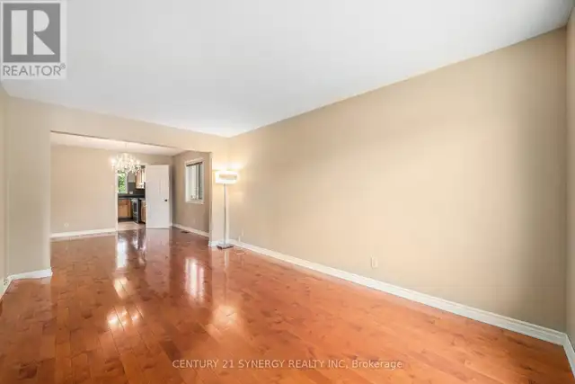 92 NESTOW DRIVE Ottawa, Ontario62864756901122121