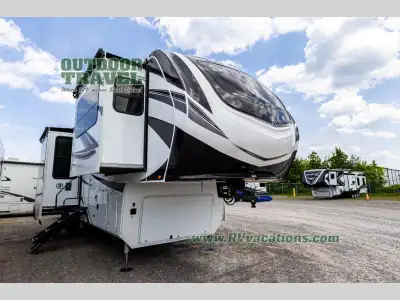 Grand Design Solitude fifth wheel 380FL highlights: Dual-Sink Vanity Full and Half Bath Separate Fro...