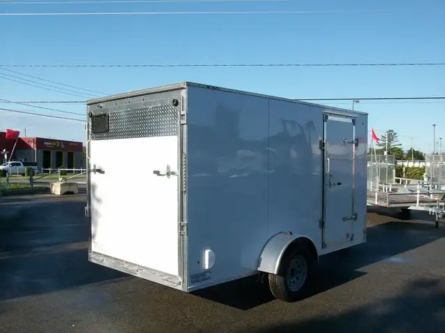 2025 Weberlane ALUMINIUM 6' X 12' V-NOSE 1 ESSIEUX RAMPE VTT MOT in Cargo & Utility Trailers in Laval / North Shore - Image 4