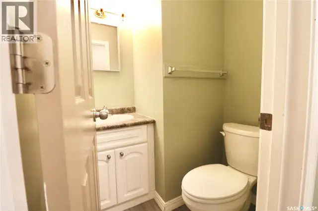35 Mackenzie WAY Regina, Saskatchewan in Condos for Sale in Regina - Image 6