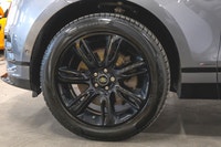 Land Rover Range Rover Velar P300 R-Dynamic S 2020: - Extérieur gris Eiger métallisé avec intérieur... (image 7)