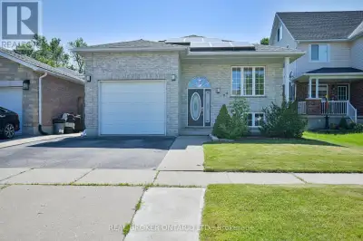 99 LANGLAW DRIVE Cambridge, Ontario