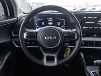 2024 Kia Sportage LX AWD | 2 KEYS | LOW KM | Snow White Pearl I4 AWD 8-Speed Automatic 4D Sport Util... (image 8)