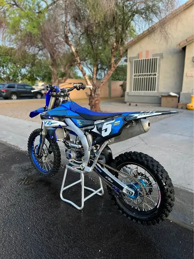 2022 YAMAHA YZ450F-BLUE! in Dirt Bikes & Motocross in Dartmouth - Image 8