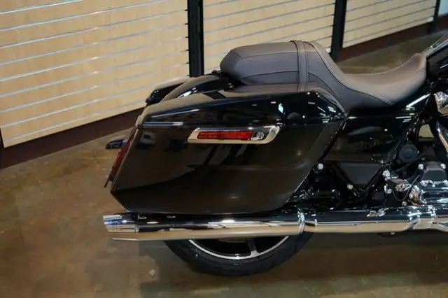 2025 Harley-Davidson FLHX - Street Glide in Sport Touring in Lethbridge - Image 4