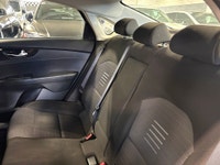 **SPRING SPECIAL!** FEATURING : SUNROOF, MULTI DRIVE MODES, FINISHED IN WHITE ON MATCHING BLACK INTE... (image 5)
