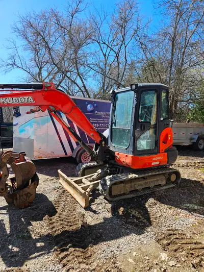 KUBOTA KX-040-4 EXCAVATOR WITH ONLY 3118 HOURS ON THE METER. THE MACHINE IS IN GOOD WORKING CONDITIO...