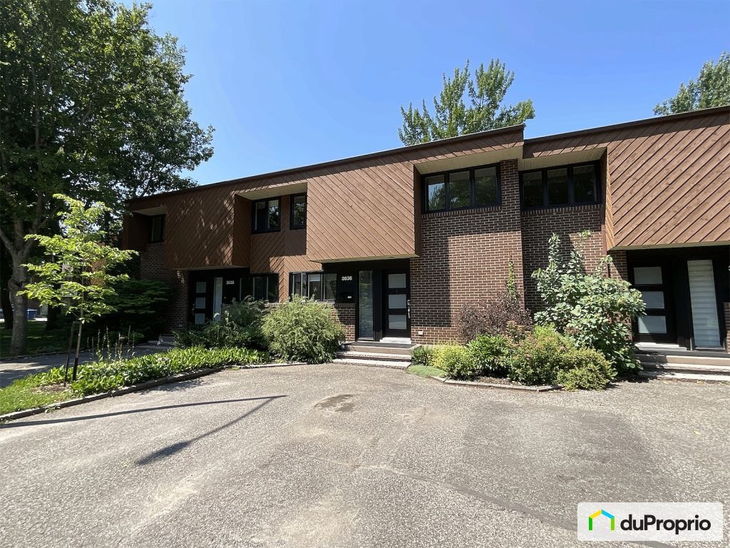 $489,000 - Townhouse for sale in Ste-Foy — photo 1