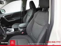 RAV4 LE AWD Engine: 4 Cylinder Engine 2.5L L/100Km City: 8.7 L/100Km Hwy: 6.9 Safety Equipment Elect... (image 8)