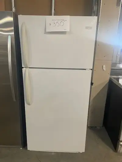 Réfrigérateur blanc 30'' standard Frigidaire, View more