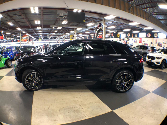 2021 Audi Q8 PROGRESSIV S-LINE LEATHER PAN/ROOF NAV B/SPOT CAME in Cars & Trucks in City of Toronto - Image 4