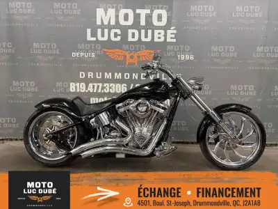 2012 Harley-Davidson Softail Artisanal Harley-Davidson Softail Artisanal 2012 1 811 KM MOTO PLAQUÉ A...