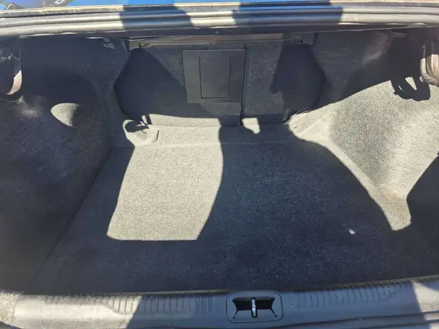 2015 Chrysler 200605936800770959365