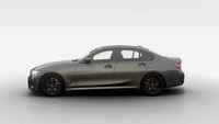 La toute nouvelle* BMW M340i xDrive Berline 2026* laisse les conventions derrière. La Série 3 combin... (image 3)