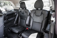 ... Engine: Moteur à 4 cylindres 2.0l L/100Km City: 11.9 L/100Km Hwy: 9.1 Safety Equipment Système a... (image 9)