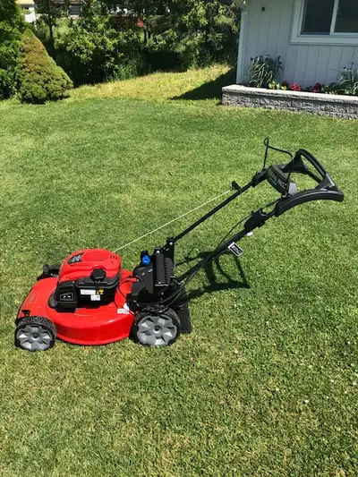 Toro 22" Recycler® Electric Start w/Personal Pace® (21464) Gas L, View more