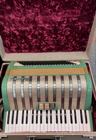 Hohner Marchesa Piano Accordion - 41 Key, View more