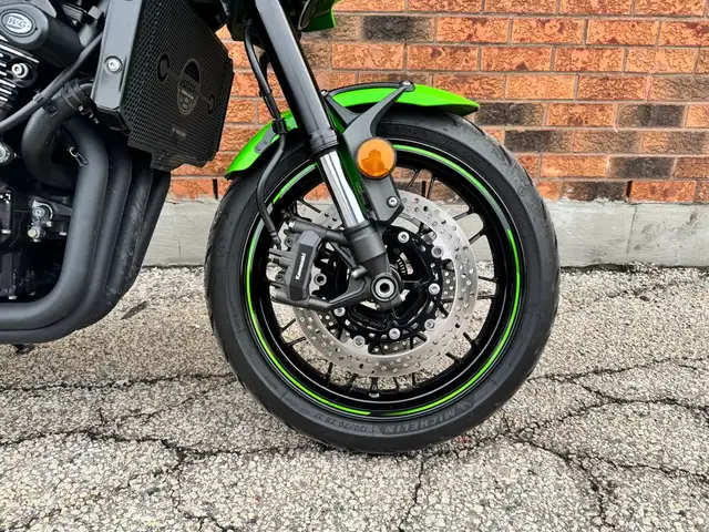 2018 Kawasaki Z900RS Cafe **HINDLE EXHAUST SYSTEM** **EXTRAS** in Street, Cruisers & Choppers in Markham / York Region - Image 8