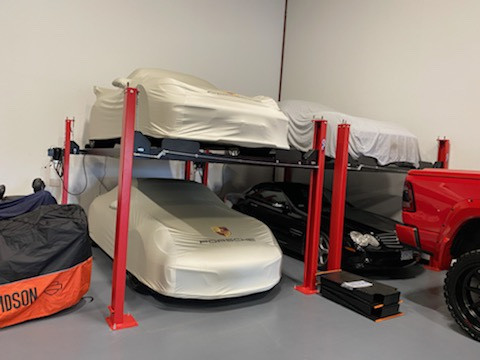 Brand New 4 Post Car Lift 9000/10,000 LBS – Perfect for Parking in Other Parts & Accessories in Richmond - Image 3