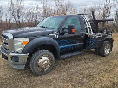 2011 Ford F450 Tow truck For Sale: Safety just completed April 2026 New motor V10 gas in February 7...