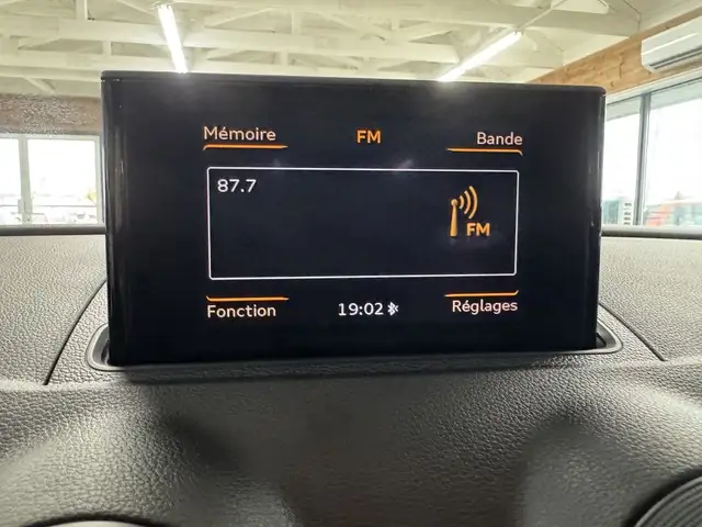 2015 Audi A3 4dr Sdn quattro 2.0T Progressiv in Cars & Trucks in Longueuil / South Shore - Image 26