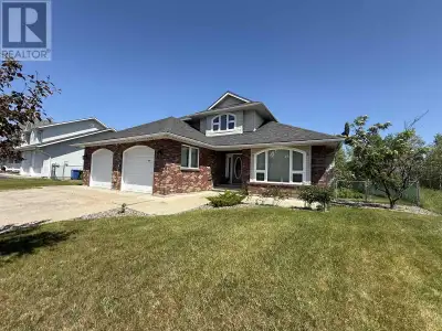 Gorgeous home in one of the most desirable subdivisions in downtown Smithers. If you are looking for...