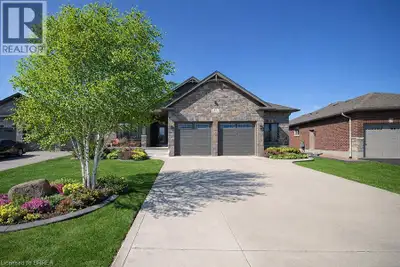 Welcome to 87 Allandale Crescent in Simcoe — a beautifully finished bungalow tucked away on a quiet...