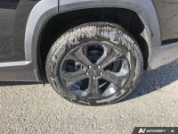 Price includes Added Accessories Plus Engine Block Heater | Power Sunroof, Dual Glass, Panoramic Sli... (image 5)