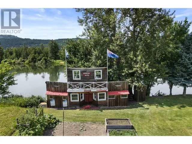 7088 97A Highway Grindrod, British Columbia in Houses for Sale in Vernon - Image 10