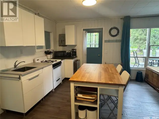 1504 Spruce STREET Northern Admin District, Saskatchewan in Houses for Sale in La Ronge - Image 8
