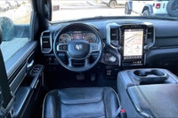 5.7 L 8 Cyl Engine Vehicle Options: Panoramic Roof, Sunroof, Blind Spot Monitoring, Apple Or Android... (image 4)