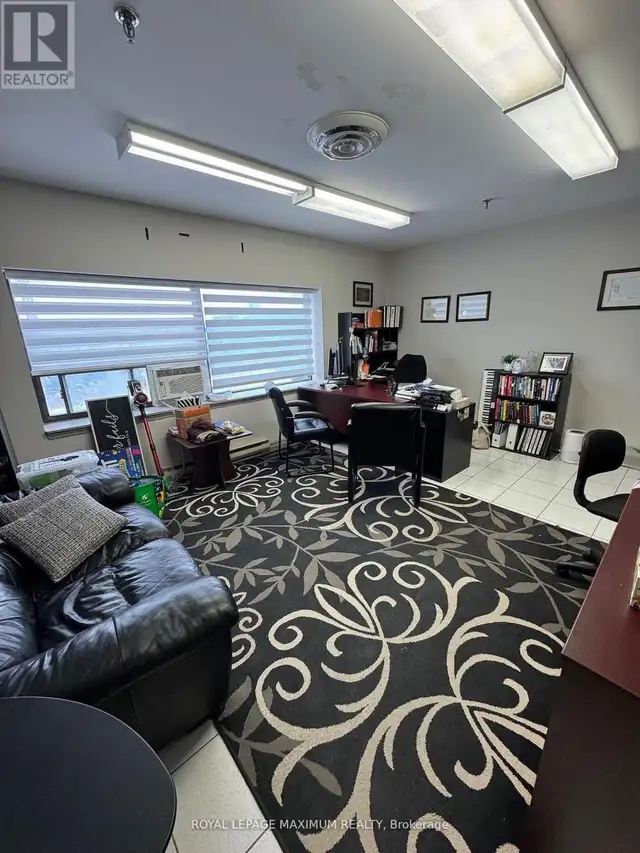 18 - 67 RODINEA ROAD Vaughan, Ontario in Commercial & Office Space for Rent in Markham / York Region - Image 11