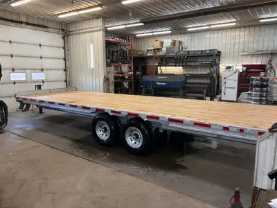 REMORQUE PLATE-FORME DECK OVER 8.6'''X 24' 2 ESSIEUX 7000LB.SUSPENSION SLIPPER HD FLAT BAR SUR COTE...