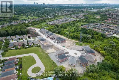 19 VIRRO COURT Vaughan (Elder Mills), Ontario